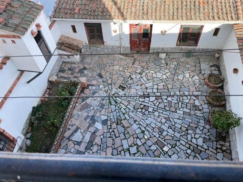 Foto 052d915f-5516-4d7c-a4bd-458afdf25831. Casa amb calefacció a Abades