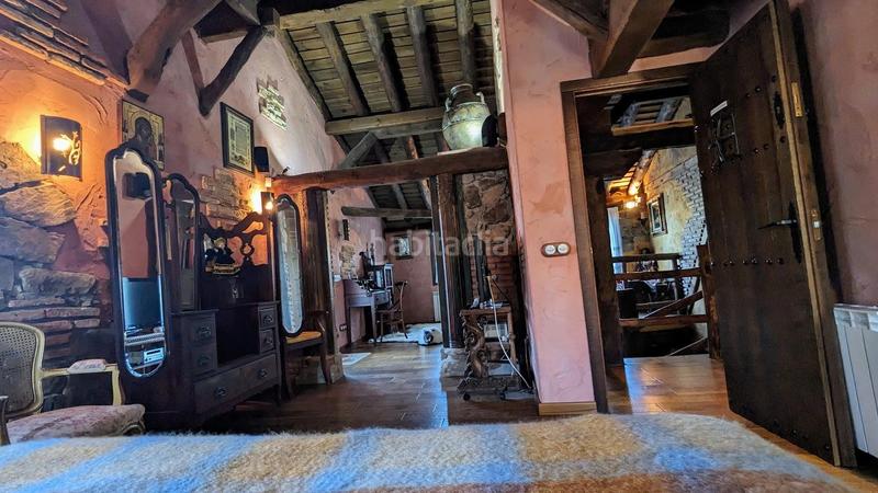 Foto 0f4ea9f1-c3d9-4213-87e4-5fa5248ea405. Casa amb calefacció a Sotosalbos