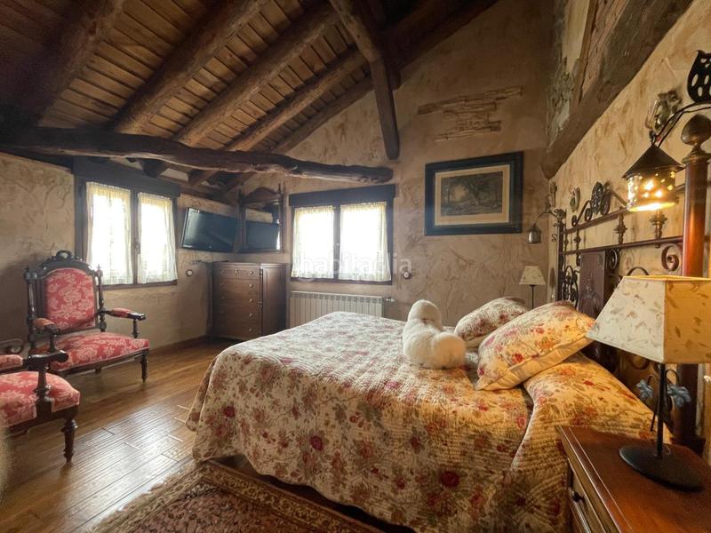 Foto 2223896f-fe41-41dc-b40b-421c4405fdb4. Casa amb calefacció a Sotosalbos