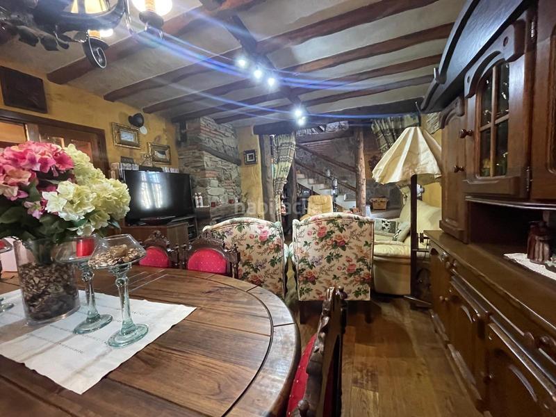 Foto 29762616-12a9-4539-8407-e364fb588a06. Casa amb calefacció a Sotosalbos