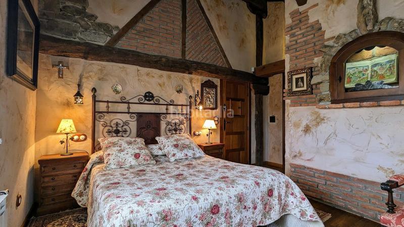 Foto 2aaf806c-b38d-400f-9377-01d73a11a707. Casa amb calefacció a Sotosalbos