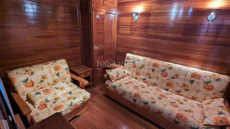 Foto ae09b0d3-0042-46a8-be07-2ea5262b28c3. Casa amb calefacció a Sotosalbos