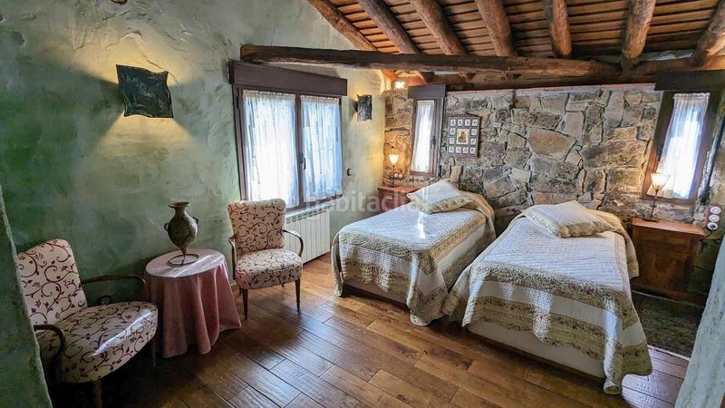 Foto db64d543-d8b3-4424-bd77-644ba36fd2c9. Casa amb calefacció a Sotosalbos