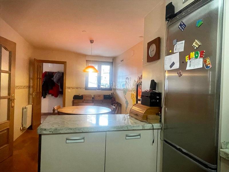 Foto 2359c15b-f038-4640-a632-7865559e78d1. Casa aparellada amb calefacció aparcament a San Lorenzo - San Marcos Segovia