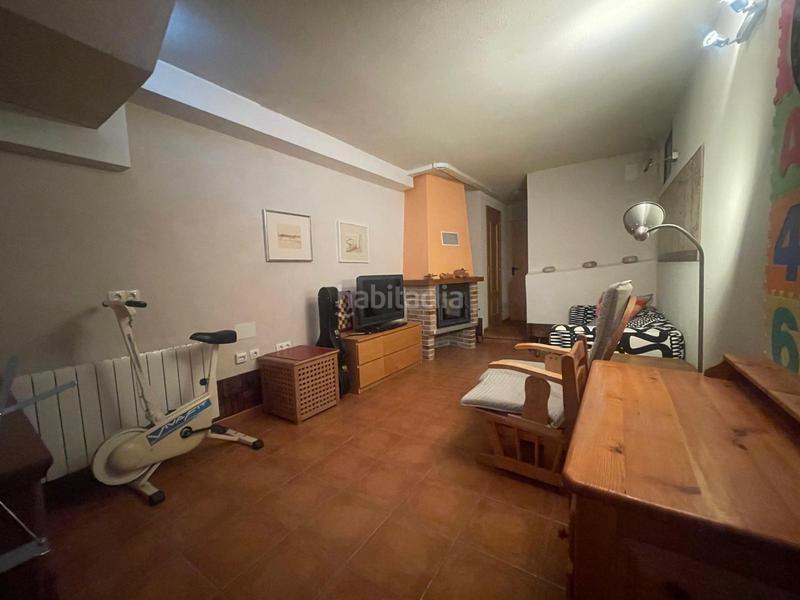 Foto 34d5d451-9103-499b-b171-89b0460cd5f4. Casa aparellada amb calefacció aparcament a San Lorenzo - San Marcos Segovia