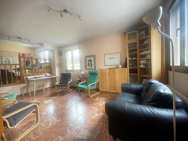 Foto fded694a-1094-4d9a-890e-6178526eb17e. Casa aparellada amb calefacció aparcament a San Lorenzo - San Marcos Segovia