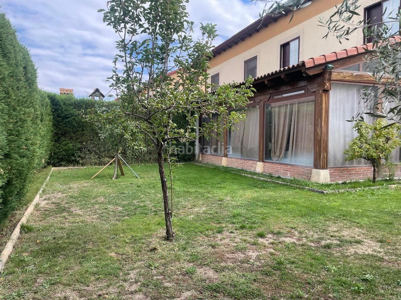 Foto 12756708-edb2-42c8-b910-d9f38859d0ca. Towny house with heating parking in Hontanares de Eresma