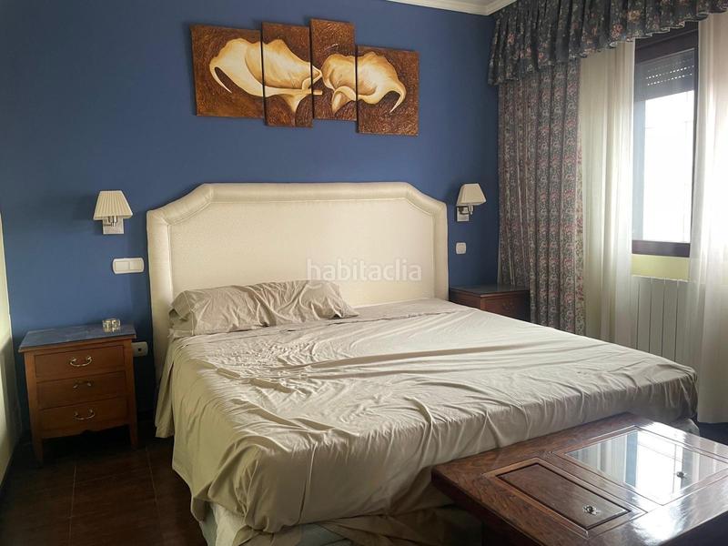 Foto 145a6d67-82d7-404d-9174-1b9e557b8b17. Towny house with heating parking in Hontanares de Eresma