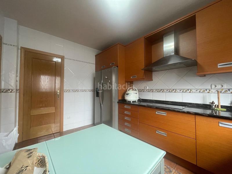 Foto c942cacb-a148-41d4-8e5d-ca270a7fecf7. Towny house with heating parking in Hontanares de Eresma