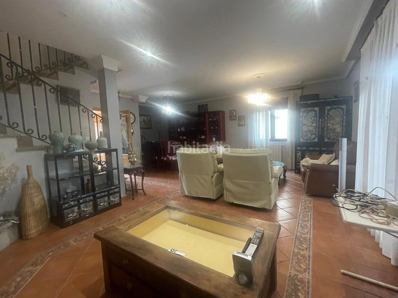 Foto ef9c735c-bc12-4587-aa8c-5b6d86a3001f. Towny house with heating parking in Hontanares de Eresma