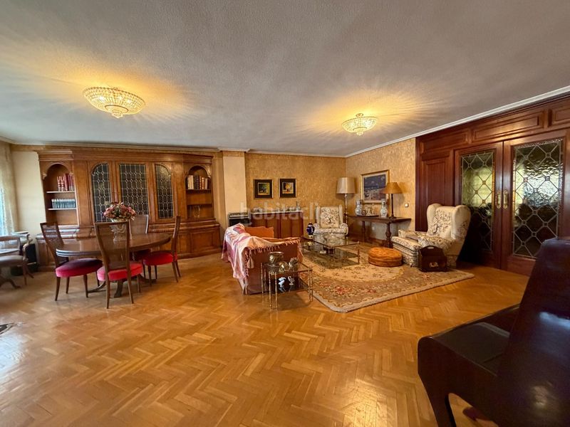 Foto 033de63b-194f-4e5b-8ccd-2541ec8e1cfb. Rent flat with pool in Centro Segovia