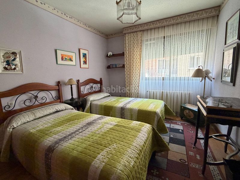 Foto 113b085a-984f-40b0-a890-0d19a9237746. Rent flat with pool in Centro Segovia