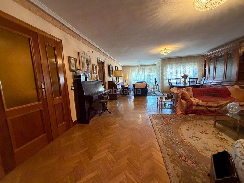 Foto 6811b27f-9f1e-4627-9f66-e04dac9d7669. Rent flat with pool in Centro Segovia