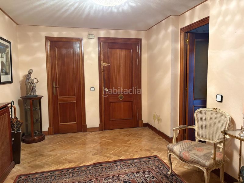 Foto df5a8f98-ffb4-4884-a154-cf156502a87e. Rent flat with pool in Centro Segovia