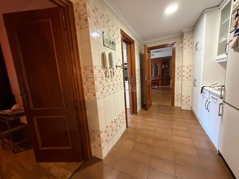 Foto dfd15cf6-fdf8-4a94-9f1a-1bdab4e489ee. Rent flat with pool in Centro Segovia