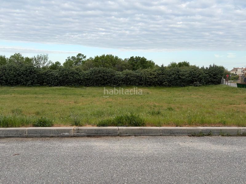 Foto d3609e74-e343-4c3f-9d11-77886b94aa3d. Terreny residencial a Trescasas