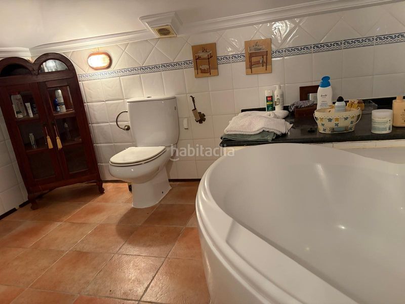 Foto be717159-c243-4bc7-b3d7-ac4d5c831ac1. Xalet amb calefacció aparcament a Labajos