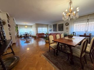 Etagenwohnung  Calle de ramón y cajal. Vivienda en venta en santo tomas
