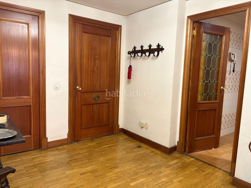 Foto d94569e9-374b-45a9-b17a-d2811b0b91e7. Pis amb calefacció aparcament piscina a Centro Segovia