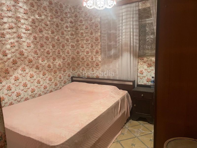 Foto eb3f7ebd-0eab-4480-94d2-eeb39e914be7. Casa a Bercial