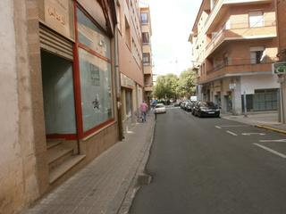 Lloguer Local Comercial a José Zorrilla - Padre Claret. Local en alquiler zona universidad