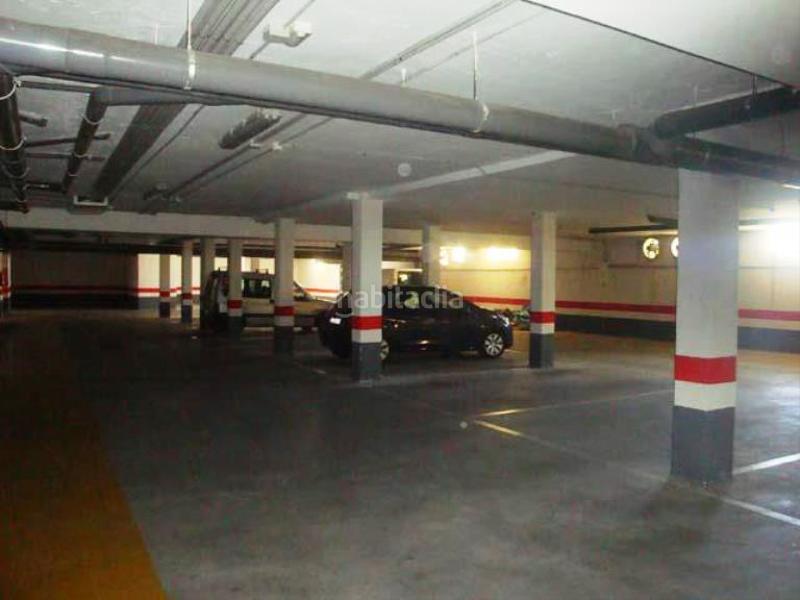 Foto 36d73f61-8644-43ef-8f32-fd7854ac2cf9. Parking coche en avenida cibeles en Montealto - Monterrey Benalmádena