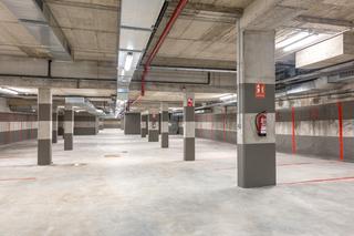 Parking voiture à Juan miro