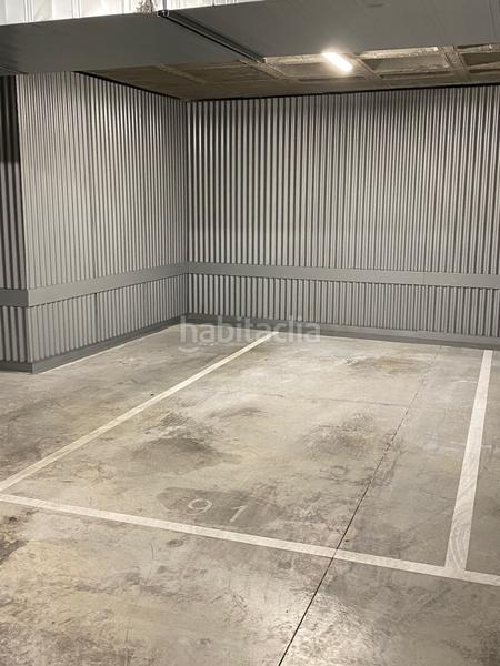 Foto f29c0c8b-65b1-4afd-9955-5dfca1631b6a. Posto auto in jose echegarai in Norte Alcobendas