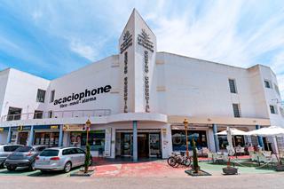 Local Comercial a Centro comercial la esquina de puerto rey