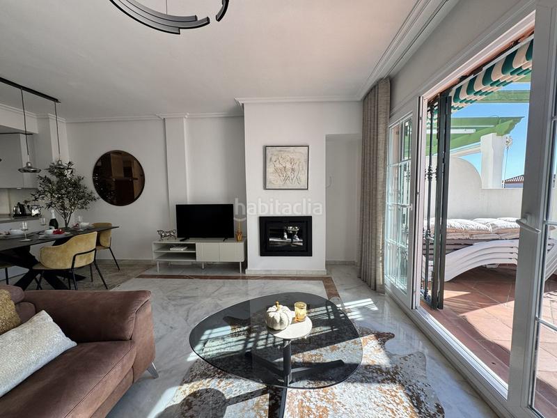 Foto 8ee36f6b-8843-45a9-b5a5-e9e64399fbf1. Semi detached house with parking pool in Cabopino - Artola Marbella