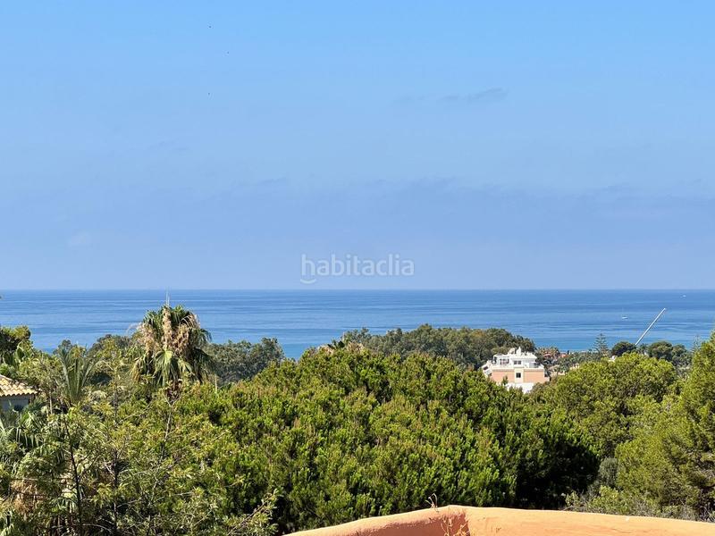 Foto b9403ab2-918a-4736-a861-d604c9cf5ec5. Reihenhaus mit parking pool in Cabopino - Artola Marbella