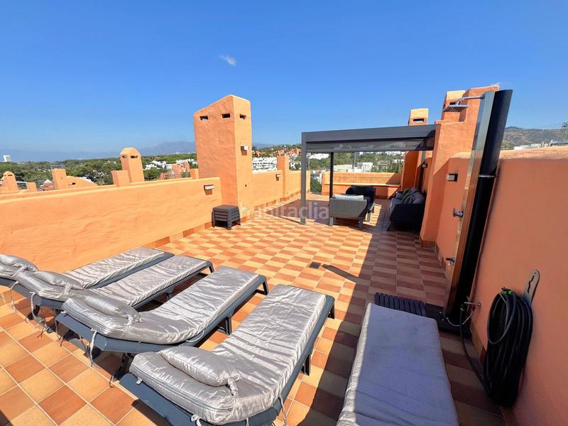 Foto 1c00699b-f745-4806-b239-6e826dd6846f. Semi detached house with parking pool in Cabopino - Artola Marbella