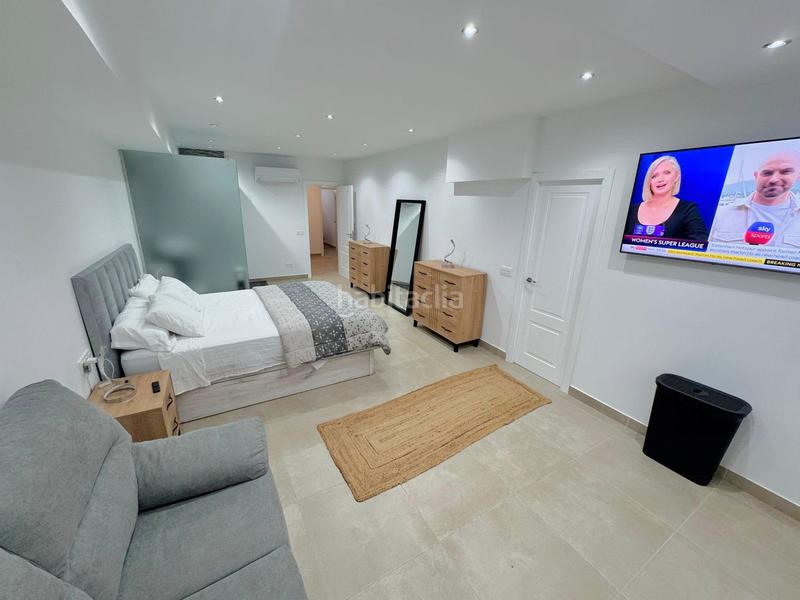 Foto a5c1b12f-0eff-4403-a319-bc552e9b7f76. Semi detached house with parking pool in Cabopino - Artola Marbella