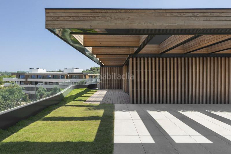 Foto f6ea17b7-28c7-407e-bb10-6f41fd0fe3f8. Piano terra con parcheggio piscina in Sotogrande alto Sotogrande