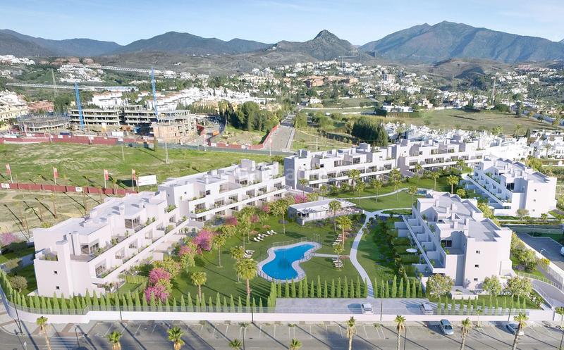 Foto bb5c7d7e-4a7f-44c8-9034-8d5e8bcbba5c. Appartement mit parking pool in Bel - Air Estepona
