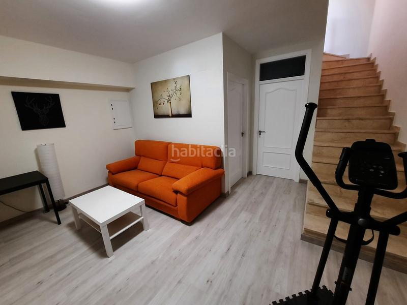 Foto a6d97665-8b22-4124-8ea8-41fdaff3380e. Casa adossada amb aparcament piscina a Cabopino - Artola Marbella