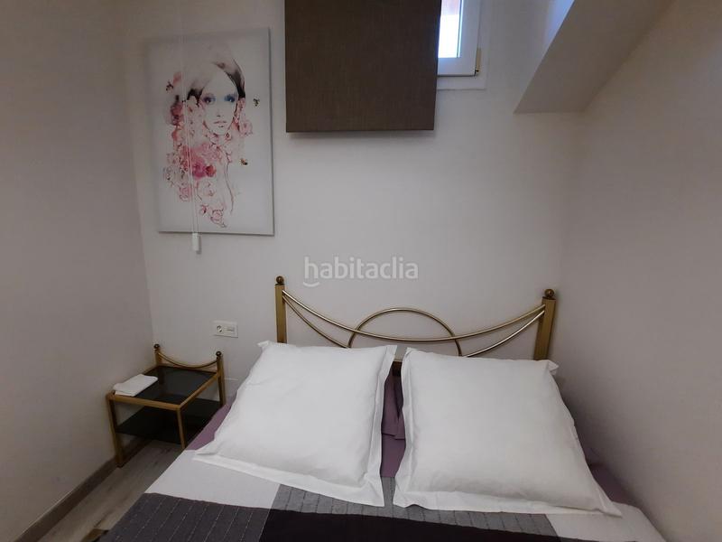 Foto b0ee6ef9-1c3f-4e34-a01d-56ccfd0cf6d4. Casa adossada amb aparcament piscina a Cabopino - Artola Marbella