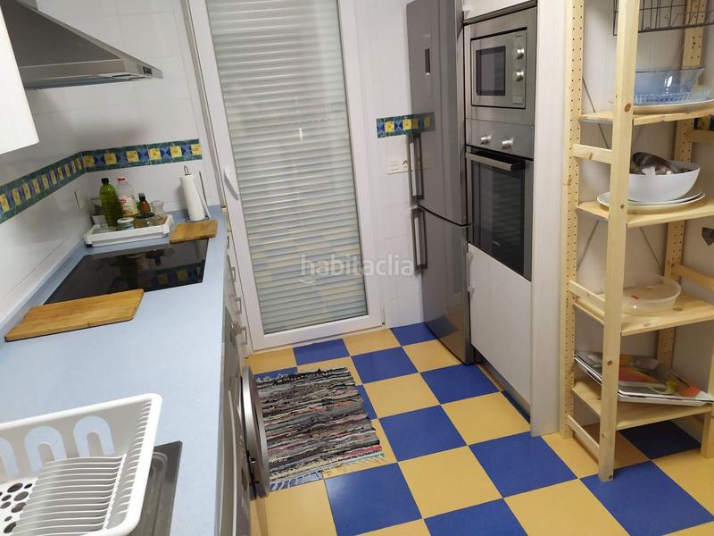 Foto b62ac905-8e9f-428e-bb5a-58a9f91f3ea0. Casa adossada amb aparcament piscina a Cabopino - Artola Marbella