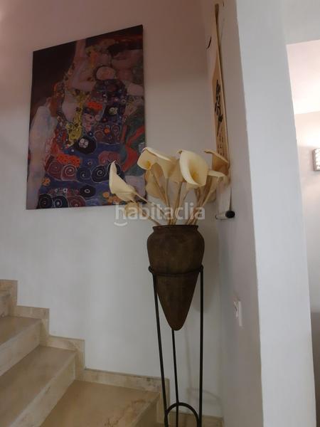 Foto 4751855f-ded1-4e4e-94bc-53c20429f6e7. Semi detached house with parking pool in Cabopino - Artola Marbella