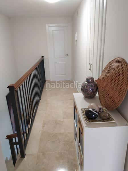 Foto 9d6f742d-1061-4c84-9afe-d2444794de70. Semi detached house with parking pool in Cabopino - Artola Marbella