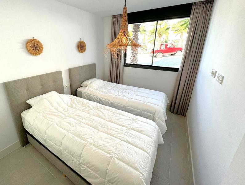 Foto 89d54643-2551-42c4-97fe-31ebefdddf96. Planta baixa amb aparcament piscina a Cabopino - Artola Marbella