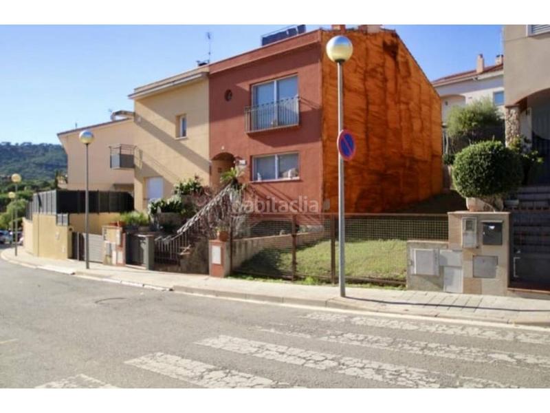 Foto d53f5d8c-f476-441c-926d-f27e135c5c45. Terreno residenziale in Nucli Urbà Argentona