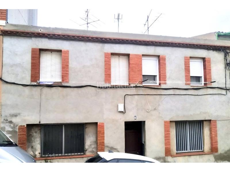 Foto 610589bb-bb64-4cfe-ad78-207294c8ea9a. Edificio in Barri Mion - Puigberenguer Manresa