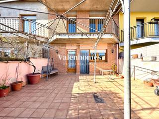 Maison à Solsona. Descubre la casa perfecta para ti en solsona, con diferentes zon