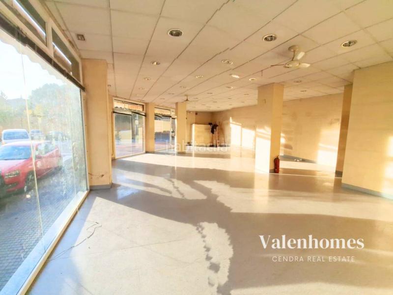 Foto 155d5dfc-647c-4995-9eb2-a03bce2cfd7b. Geschäftsraum in Nord Vic