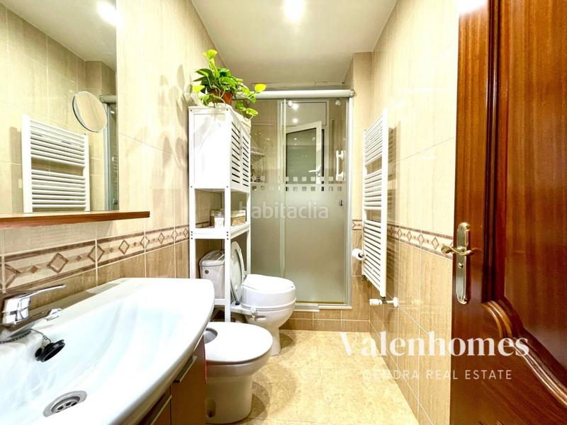Foto 4ab3cc38-7846-4cb3-b82e-ef68acfae020. Casa preciosa casa a cuatro vientos con patio y gran garaje cubierto y posibilidad de instalar piscina. en Banyeres del Penedès