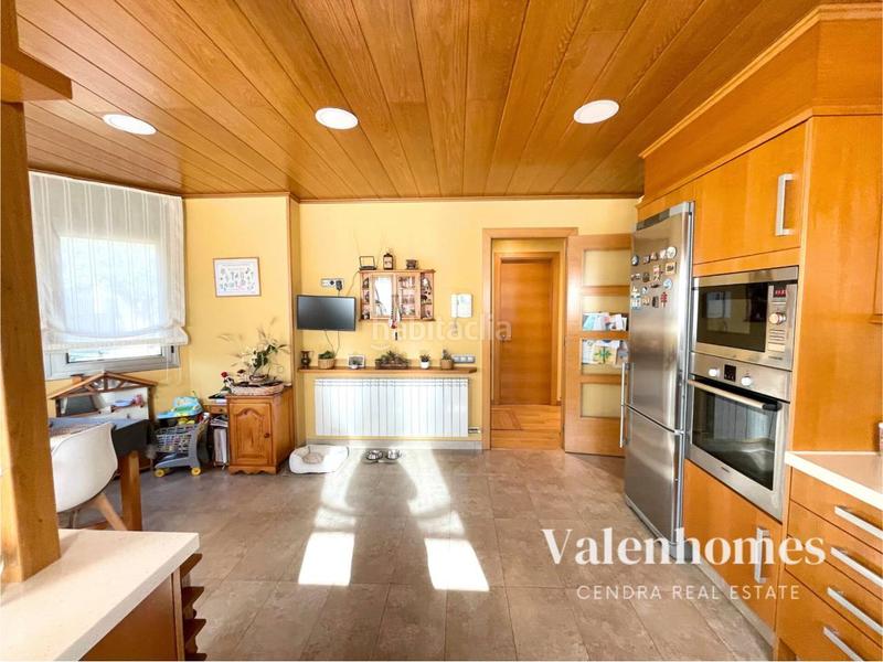 Foto 1578f399-011e-4e33-8279-76ba819ae8fa. Chalet avec chauffage parking piscine dans Avinyó