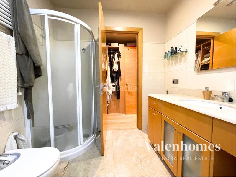 Foto 3643f418-a491-44a2-8511-1ab82203c73c. Chalet avec chauffage parking piscine dans Avinyó