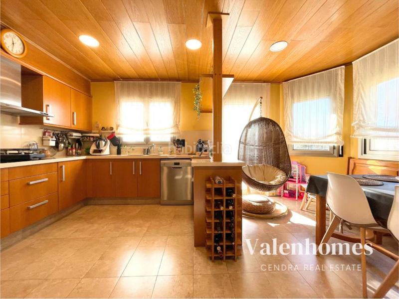 Foto 3f7eb86e-5ffd-4039-9119-c317d0193678. Chalet avec chauffage parking piscine dans Avinyó