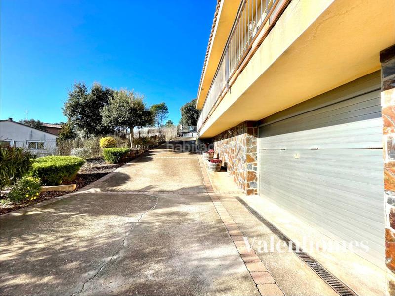 Foto b903f06e-c9fc-4d7c-b438-60ea963f3d89. Chalet avec chauffage parking piscine dans Avinyó